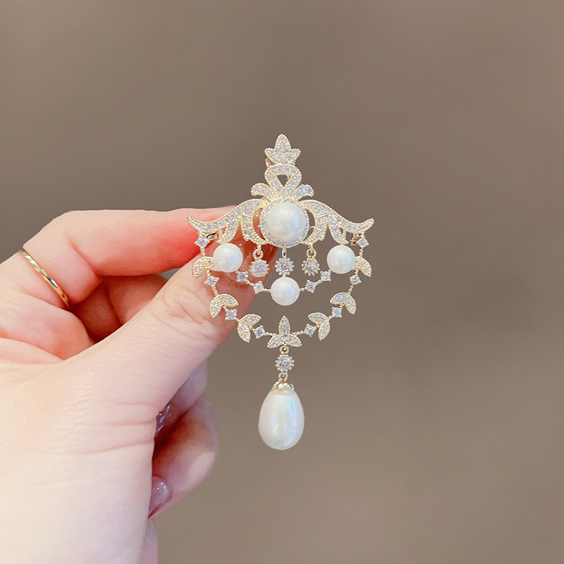 เข็มกลัด เข็มกลัดสวยๆ เข็มกลัดติดเสื้อ Brooch