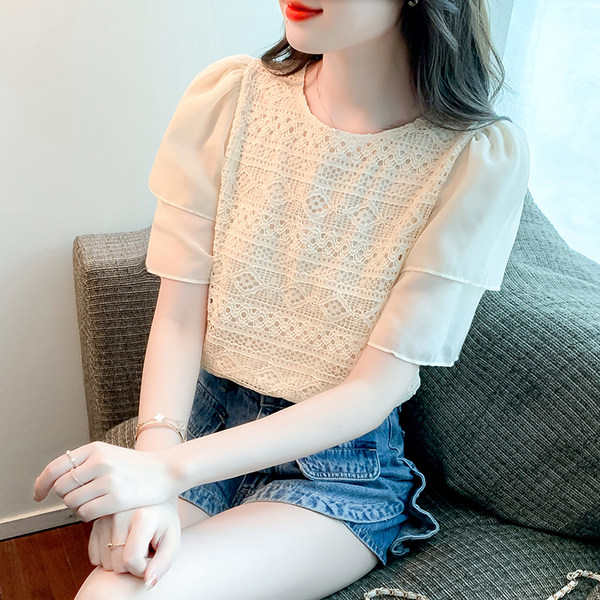 เสื้อลูกไม้ แขนสั้น