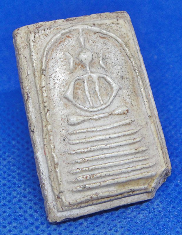 พระสมเด็จเกศไชโย๗ชั้นแขนติ่ง