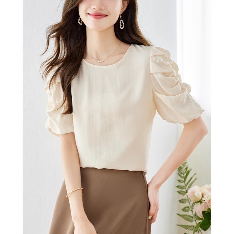 เสื้อเชิ้ตผู้หญิงใส่ทํางาน 390 บาทต่อชิ้น ฟรีค่าจัดส่ง
