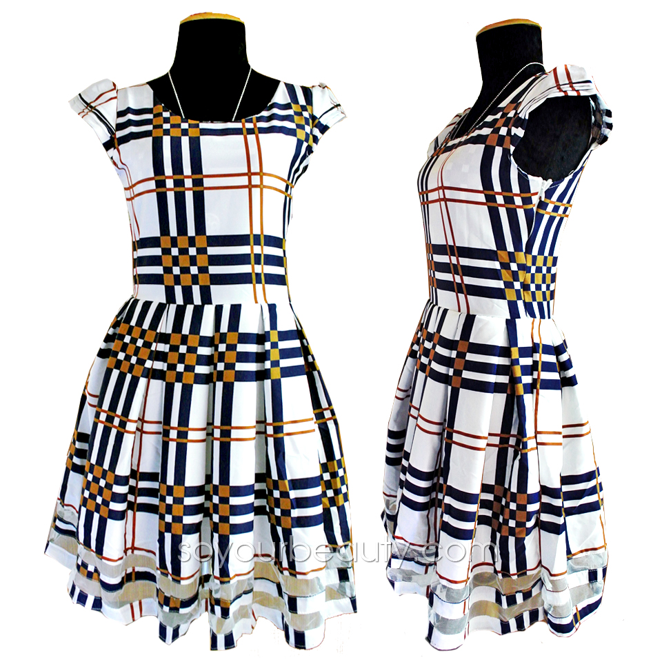 ชุดเดรสสั้นลายสก๊อตมีเข้มขัดเข้าชุด