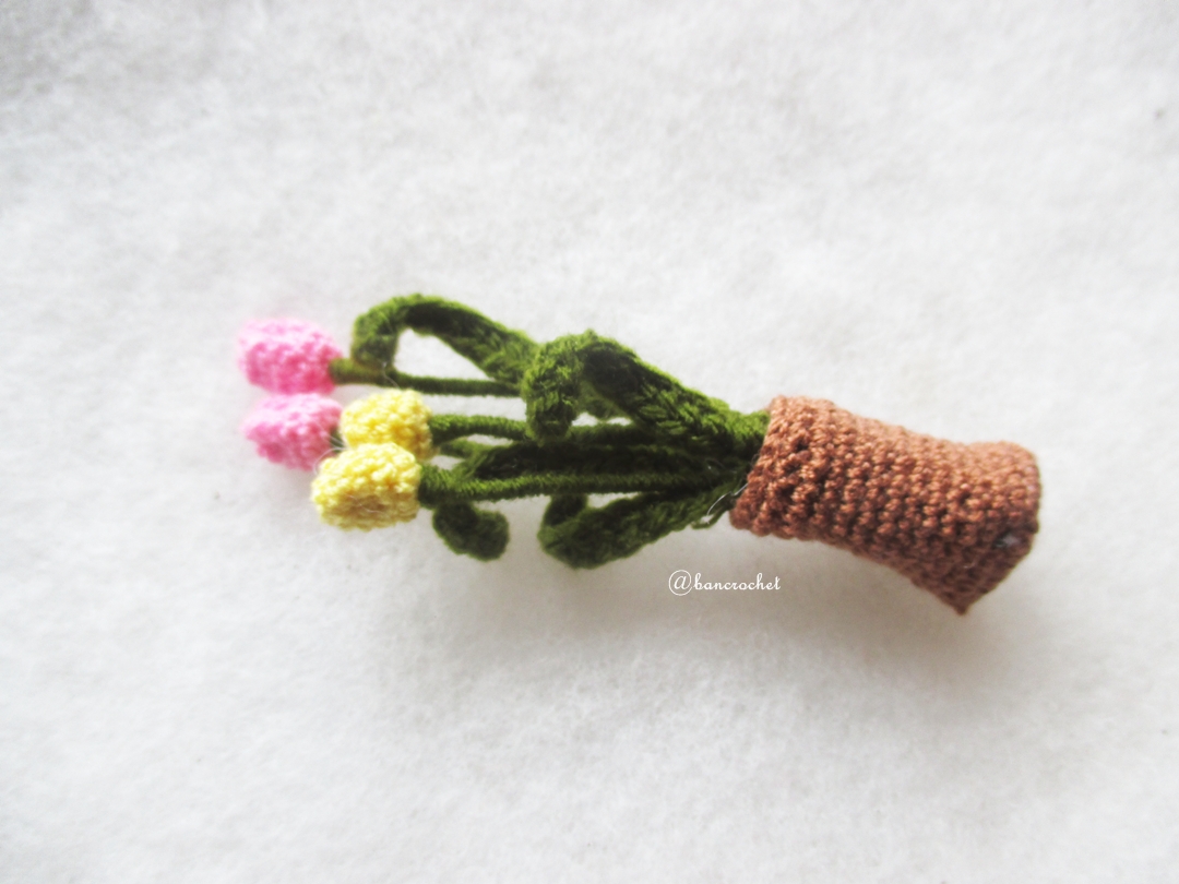 ดอกทิวลิปจิ๋วถักโครเชต์ Mini Tulip flowers crochet