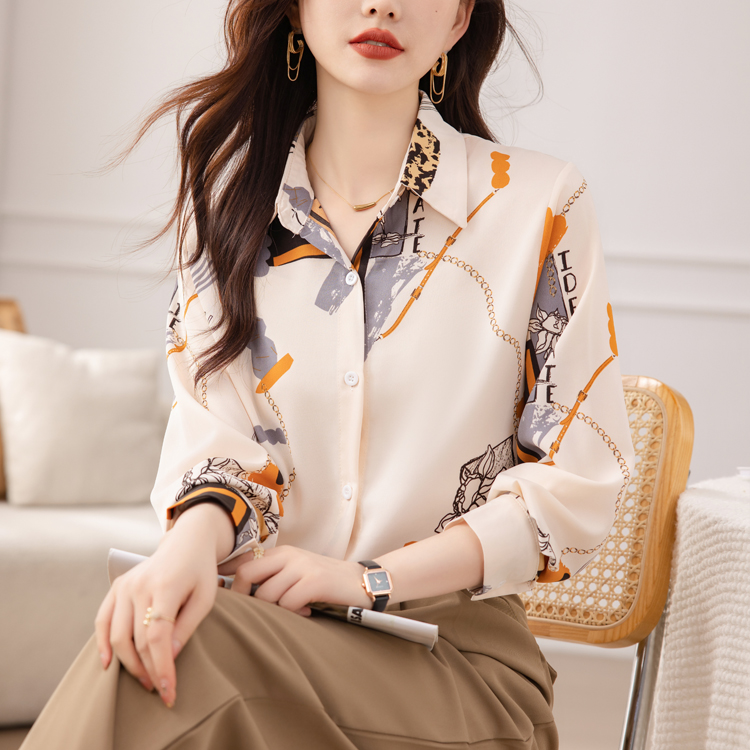 เสื้อเชิ้ตผู้หญิงแขนยาว เสื้อเชิ้ตผู้หญิงใส่ทํางาน 390 บาทต่อชิ้น ฟรีค่าจัดส่ง