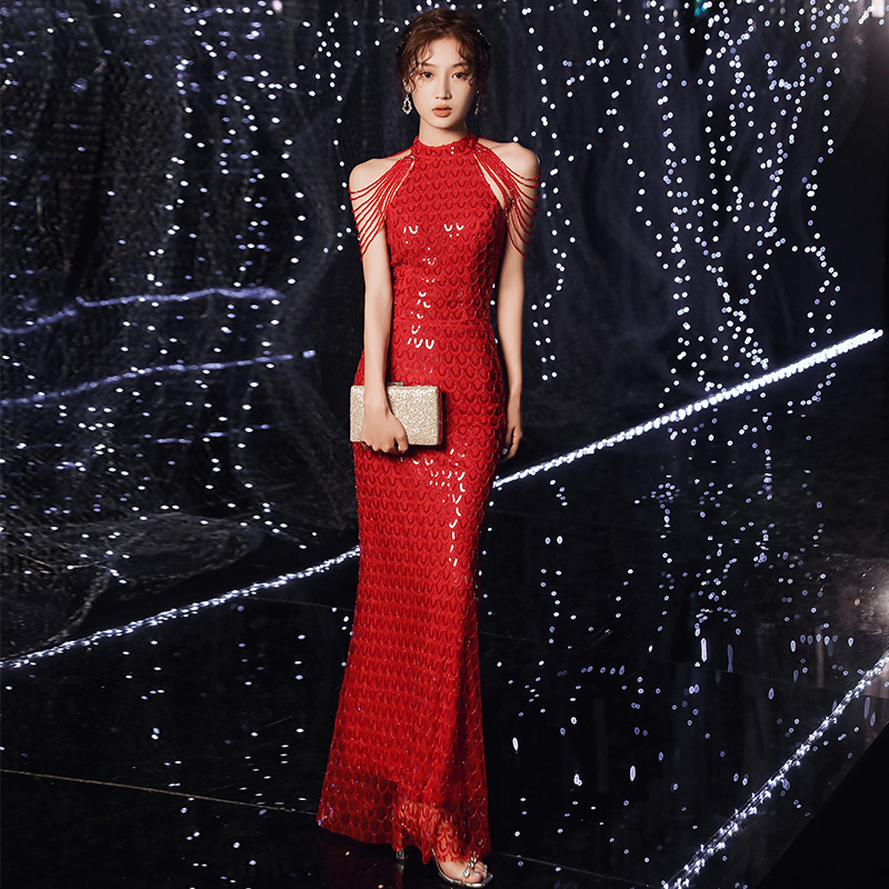 ชุดราตรี ชุดราตรีสวยหรู แบบ ทันสมัย Evening dress