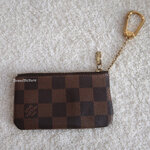 Louis Vuitton Damier Pochette Cle