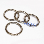 ห่วงเหล็กกลม สีเงิน 31 มิล 1แพ็ค / 4ชิ้น