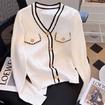 เสื้อคลุม ผู้หญิง เสื้อคลุมแขนยาว สีดำ ตัดขาว และ สีขาวตัดดำ เสื้อคลุมใส่ในห้องแอร์ แบบไฮโซ 166168