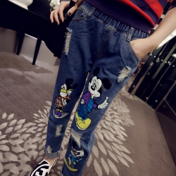 กางเกงยีนส์ สกรีนลายมิกกี้เมาส์ แต่งขาดๆ แนวๆ ทรงสวย พร้อมส่ง same pic