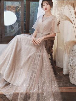 ชุดราตรี ชุดราตรีสวยหรู แบบ ทันสมัย Evening dress
