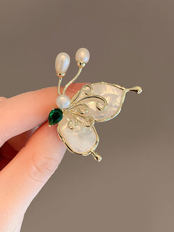 เข็มกลัด เข็มกลัดสวยๆ เข็มกลัดติดเสื้อ Brooch