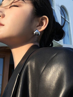 ต่างหู ตุ้มหูแฟชั่น