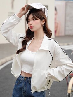 เสื้อเชิ้ตผู้หญิงใส่ทํางาน 390 บาทต่อชิ้น ฟรีค่าจัดส่ง