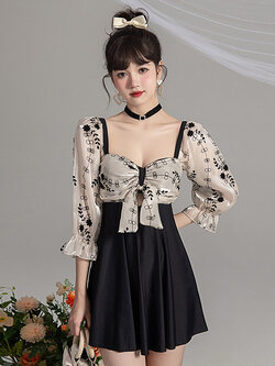 ชุดว่ายน้ำผู้หญิง ชุดว่ายน้ำน่ารัก Bikini ชุดไปทะเล