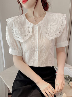 เสื้อลูกไม้ แขนสั้น