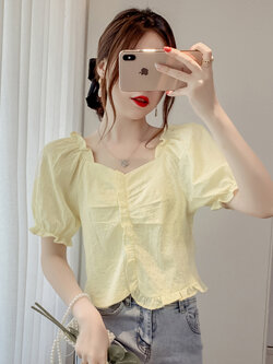 เสื้อเชิ้ตผู้หญิงใส่ทํางาน 390 บาทต่อชิ้น ฟรีค่าจัดส่ง