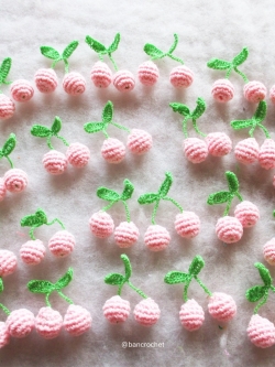 Bancrochet เชอรีถักโครเชต์ crochet mini cherry สีชมพู 1.5 นิ้ว