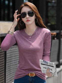 เสื้อยืดวัยรุ่น