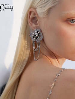 ตุ้มหู ต่างหู ต่างหูผู้หญิง By SuXin