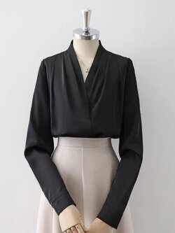 เสื้อสีดำสุภาพ เรียบหรู ดูดี เหมาะกับทุกโอกาส | เสื้อผู้หญิงสุภาพ