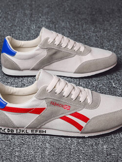 รองเท้าผ้าใบผู้ชาย