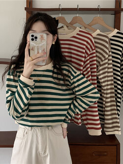 เสื้อผ้าวัยรุ่นเกาหลี เสื้อยืดวัยรุ่นผู้หญิง มีขนาด S M L XL