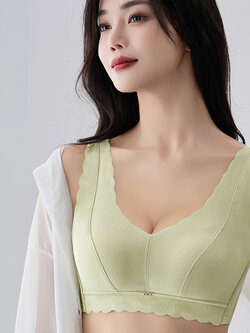 บรา ยกทรง เสื้อชั้นในสตรี ฟรีค่าส่ง