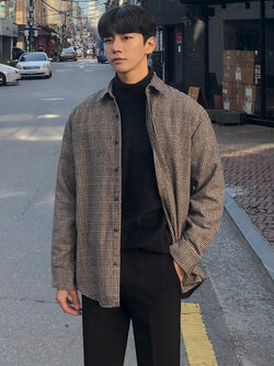 เสื้อผู้ชาย เสื้อแฟชั่นผู้ชายสไตล์เกาหลี By MCYC