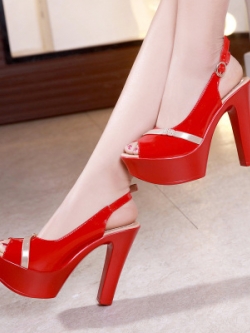 รองเท้าส้นสูง รองเท้าสวยๆส้นสูง