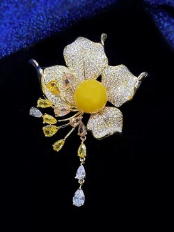 เข็มกลัด เข็มกลัดสวยๆ เข็มกลัดติดเสื้อ Brooch