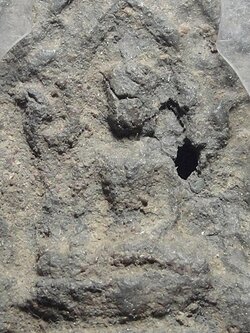 พระซุ้มกระรอกกระแต ลพบุรี