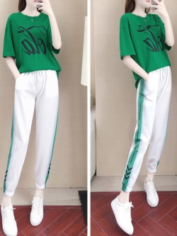 ชุดวอร์ม สูทเกาหลี Jumpsuit ชุดจั้มสูท ชุดเซท 2 ชิ้น ชุดกีฬาผู้หญิง ชุดออกกำลังกาย เสื้อกันหนาว ชุดวอร์มคู่