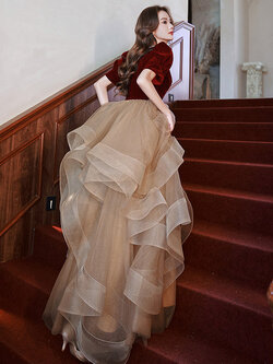 ชุดราตรี ชุดราตรีสวยหรู แบบ ทันสมัย Evening dress