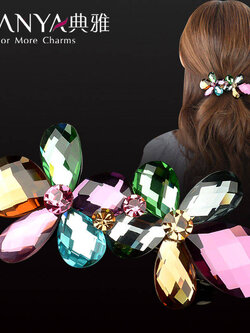 กิ๊บติดผมน่ารัก หรูหรา