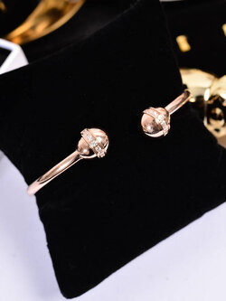 สร้อยข้อมือ สร้อยข้อมือแฟชั่น