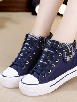 รองเท้าผ้าใบผู้หญิง รองเท้าผ้าใบแฟชั่น ผ้าใบแบบผูกเชือก มีไซส์ 35 36 37 38 39