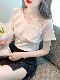 เสื้อเชิ้ตผู้หญิงใส่ทํางาน 390 บาทต่อชิ้น ฟรีค่าจัดส่ง