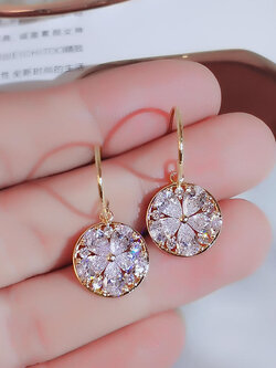 ต่างหู ตุ้มหูแฟชั่น