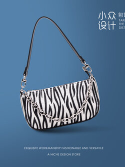 กระเป๋าสะพายข้างผู้หญิง กระเป๋าแบรนด์ HIATUS