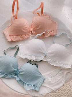 บรา ยกทรง เสื้อชั้นในสตรี