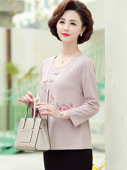 ขายเสื้อผ้าแฟชั่นสุภาพสตรีวัยผู้ใหญ่ เสื้อผู้สูงอายุ