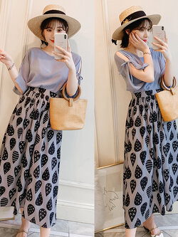 Set_bs1776 ชุดเซ็ท 2 ชิ้น(เสื้อ+กระโปรง) เสื้อแฟชั่นแขนผ่าผูกโบว์สีพื้นฟ้าคราม + กระโปรงยาวลายกราฟฟิคเอวยางยืด ผ้าโพลีเนื้อดีนุ่มใส่สบายผ้าเนื้อดีเรียบสวยไม่ยับง่าย งานเซ็ทเข้าชุดสุดน่ารัก ดีเทลเก๋ๆ ดีงาม แมทช์ได้ลงตัวเข้ากันดูดีที่สุด