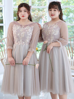 ชุดราตรีคนอ้วน ชุดราตรีไซส์ใหญ่ สาวอวบ ชุดราตรีสาวอวบ ชุดออกงานสาวอวบ ชุดออกงานคนอ้วน