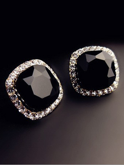 ต่างหู ตุ้มหูแฟชั่น