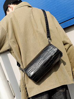 กระเป๋าผู้ชาย กระเป๋าสะพายข้างผู้ชาย กระเป๋าผู้ชายสไตล์เกาหลี By ETONWEAG BAG