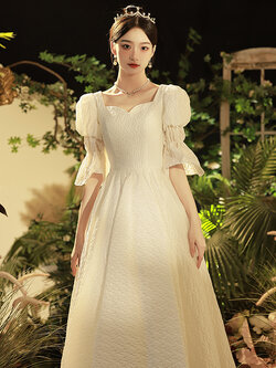 ชุดราตรี ชุดราตรีสวยหรู แบบ ทันสมัย Evening dress