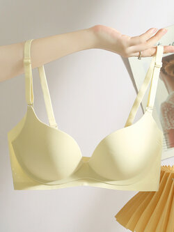 บรา ยกทรง เสื้อชั้นในสตรี ฟรีค่าส่ง