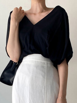 เสื้อสีดำสุภาพ เรียบหรู ดูดี เหมาะกับทุกโอกาส | เสื้อผู้หญิงสุภาพ Moran High-End