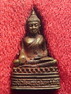 พระเจ้าใหญ่อินแปลง อุบลราชธานี