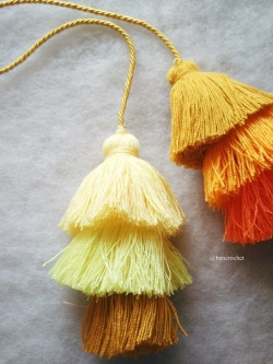 พวงกญแจพู่แขวนกระเป๋า Tassel keychains หลากสี 5.5-6 นิ้ว