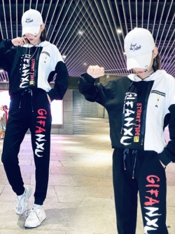 ชุดวอร์ม สูทเกาหลี Jumpsuit ชุดจั้มสูท ชุดเซท 2 ชิ้น ชุดกีฬาผู้หญิง ชุดออกกำลังกาย เสื้อกันหนาว ชุดวอร์มคู่